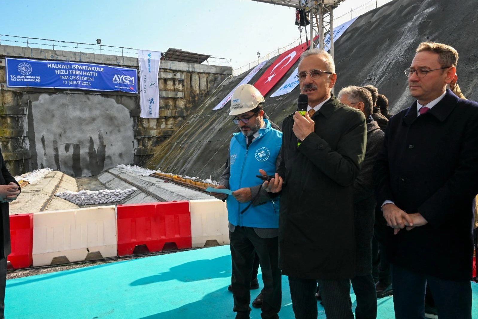 İstanbul'da 3,1 milyon daha raylı sisteme ulaşacak.. Halkalı-Kapıkule ile kapasite 4 kat artacak