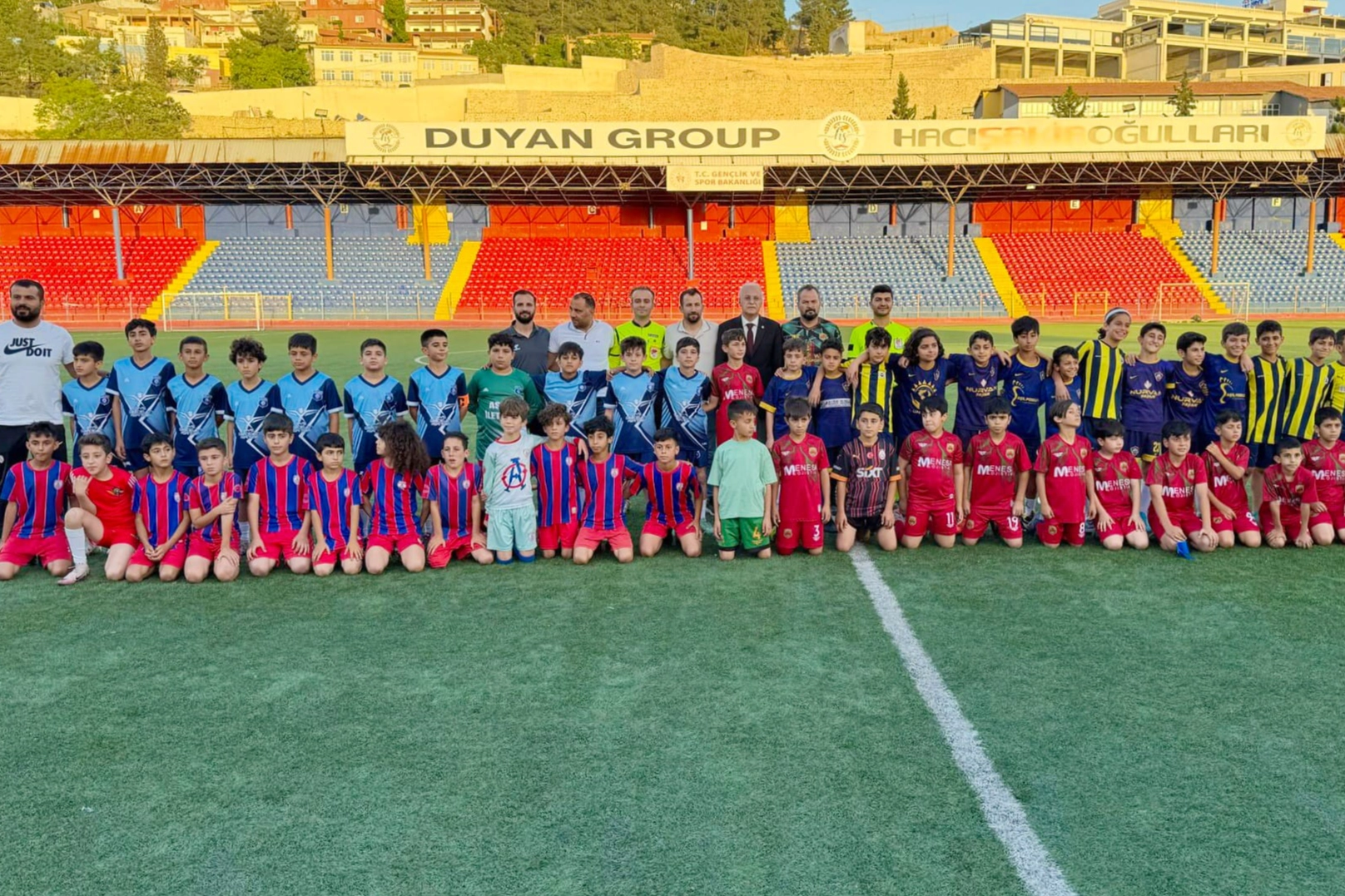 Mardinli miniklerin turnuva heyecanı